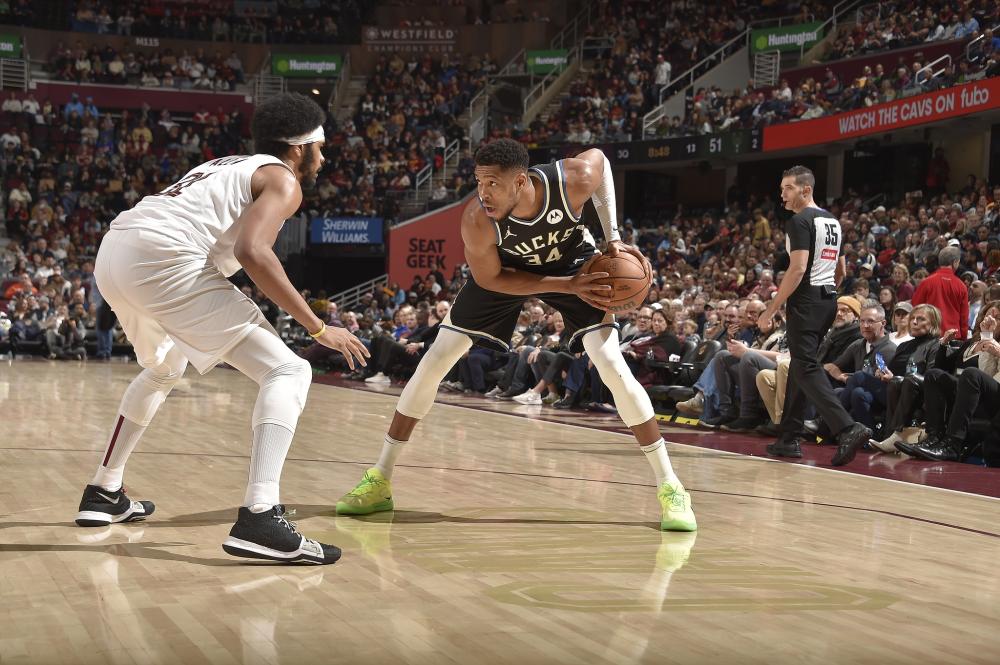 对其他队员 对其他队员