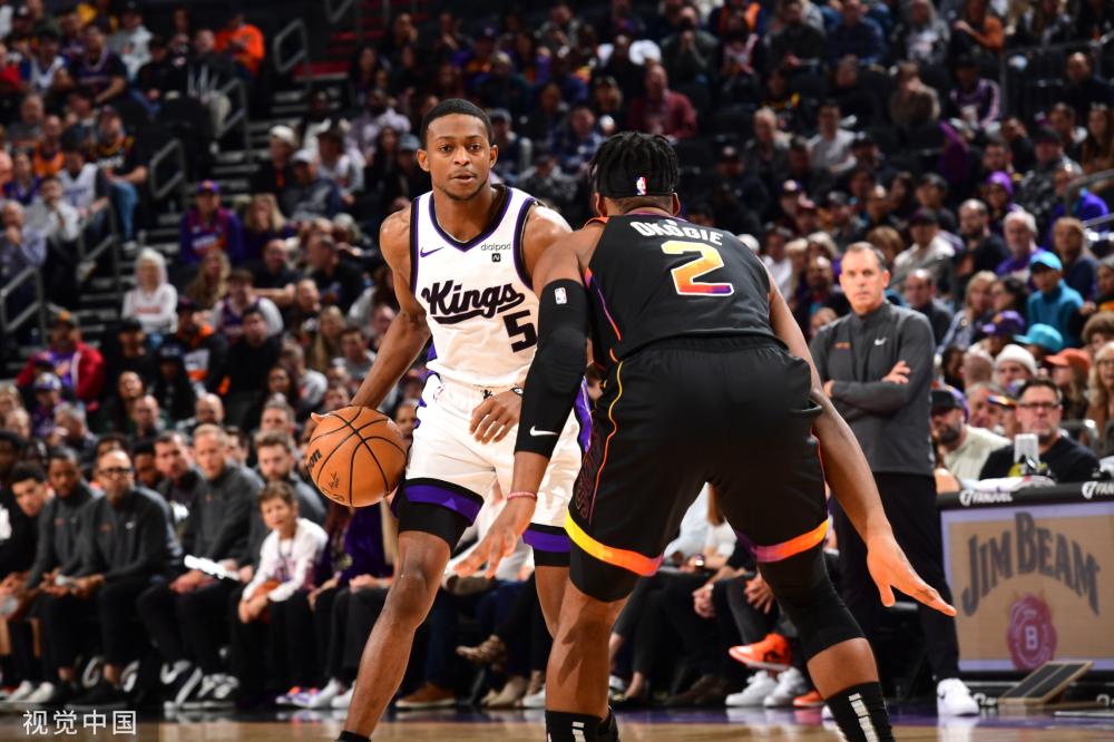 各自国家的 各自国家的